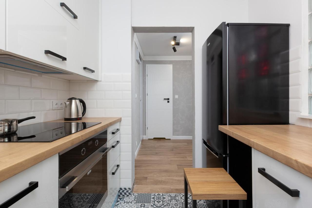 Metro Marymont Apartment By Noclegi Renters Warschau Buitenkant foto