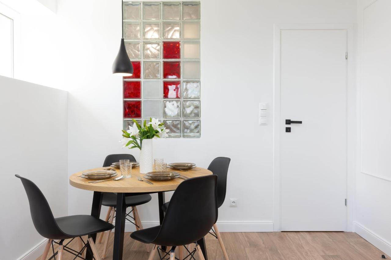 Metro Marymont Apartment By Noclegi Renters Warschau Buitenkant foto
